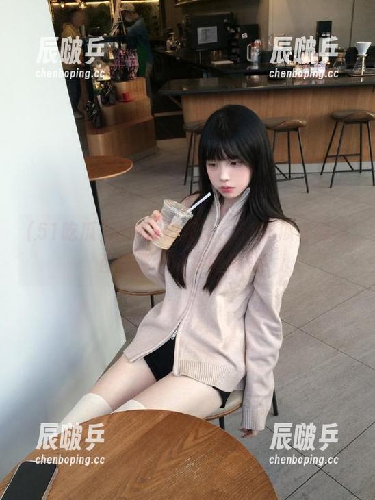 51吃瓜 这波在线互动,51吃瓜官网简直就像个精神糖果机!