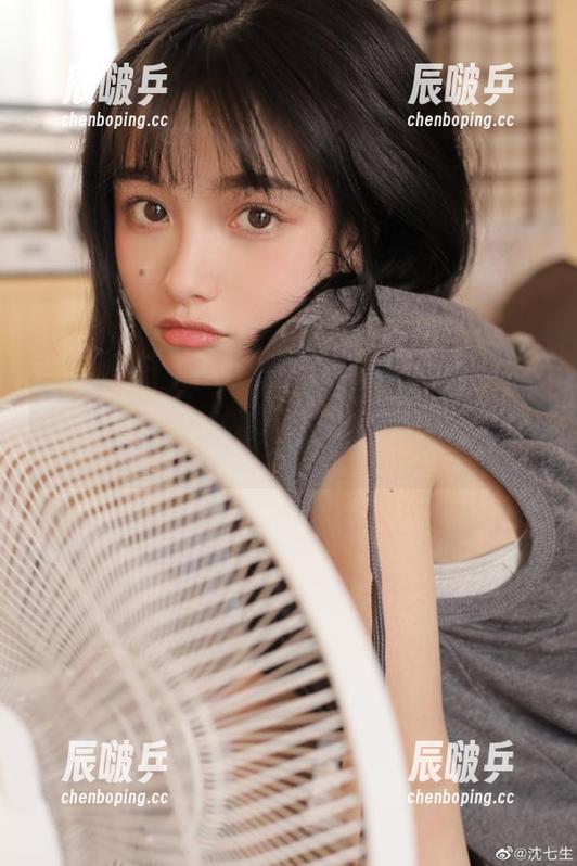 718吃瓜网app，官网传送不如直接坐宇宙飞船快吧？