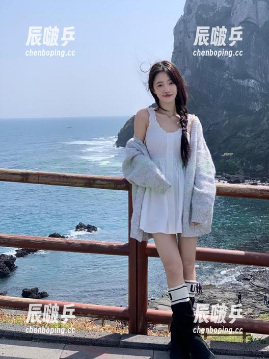 随便刷刷718娱乐圈首页，一边下载一边惊掉下巴！