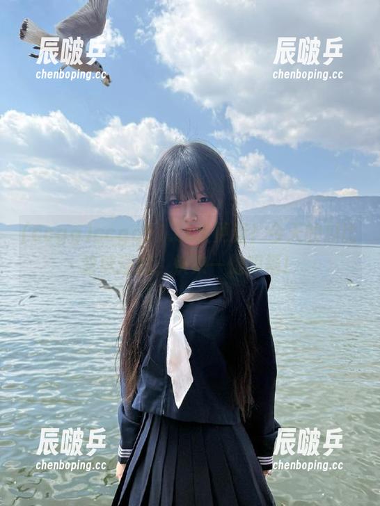 ccgg51.ct大更新！今天的瓜比篮球还圆，快来一饱眼福！