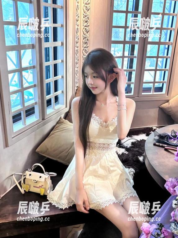 一边刷更新，一边默默怀念之前的zztt21。