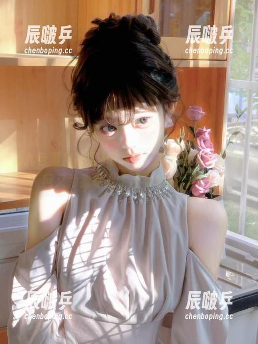 九色黑料社区 瞧瞧吧,九色黑料社区官网又为我奉上了超有料的爆文!
