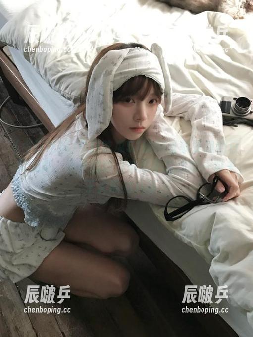 今日吃瓜 今日吃瓜51的网址就是我的日常见闻,小小的嘴里也忍不住想插一句关于大瓜的八卦。