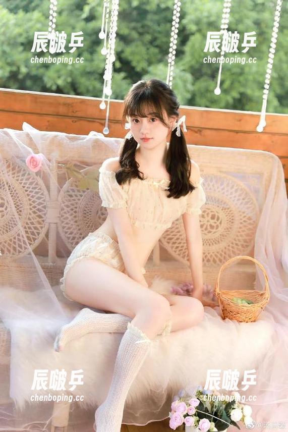 吃瓜51 黑料直达吃瓜51:快来一饱眼福,三言两语说不完