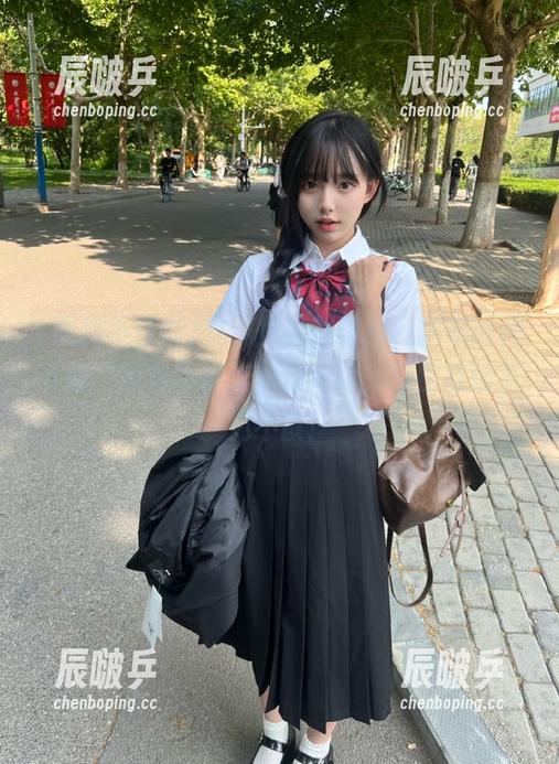 充满惊喜的链接，抓紧时间下载“黑料不打烊”安卓版，瓜田与你不见不散！