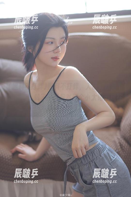 黑料不打烊，入口好像是个话题源，转了一圈竟然四个小太阳出现在我眼前，我慌了…