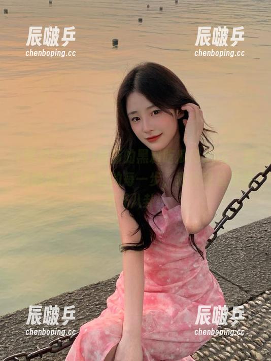 最新的黑料吃瓜网app，居然能追踪你爱豆的每一步，难怪我总是躲不开八卦！