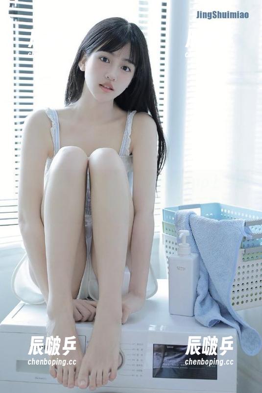 黑料吃瓜网 我在黑料吃瓜网app上“盗魂”了一晚上,澄清一下,是瓜不是酒!