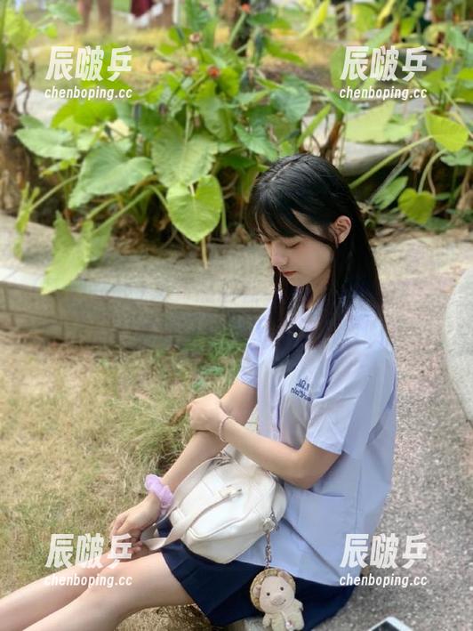 黑料在线 又到黑料在线首页,今日的‘连环瓜’真是让你忍不住想一口咬下!
