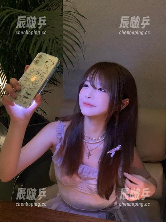 黑料网苹果版正更新，快来beforeitcrashes，我等得都快无聊了！