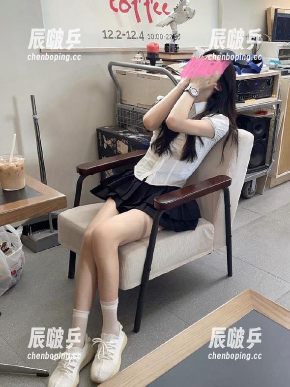 翻开www.黑料网的资源，恍若置身八卦海洋，真绿啊